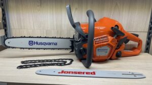 Husqvarna Benzin Motorsäge 135 MARK II Set inkl. Ersatzschiene und Kette